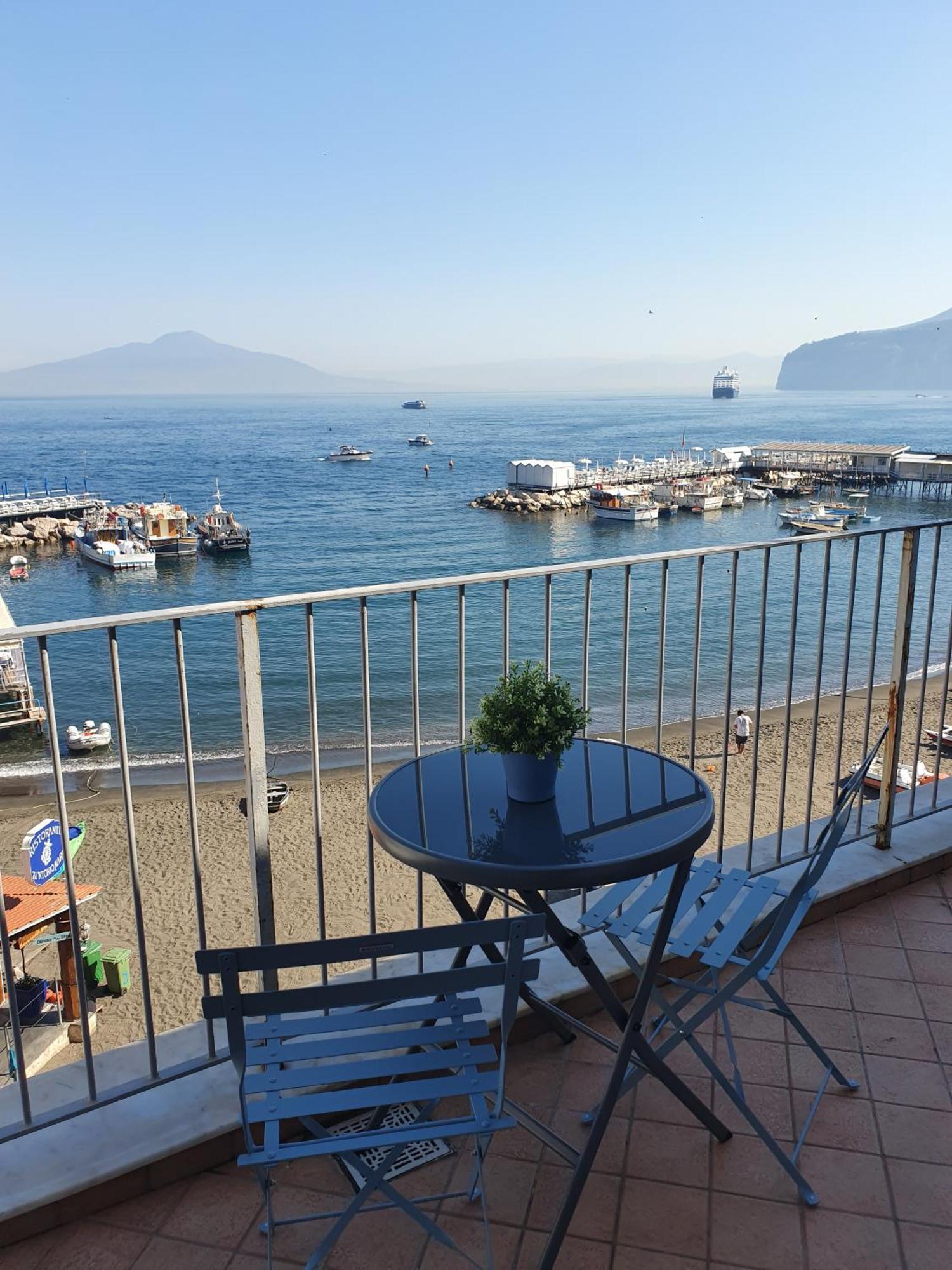 Sea View Casa Anna Sorrento Διαμέρισμα Εξωτερικό φωτογραφία